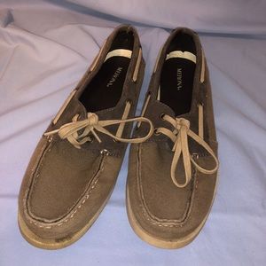 Loafers/Boat Shoes